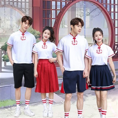 Новая китайская школьная форма в Китае